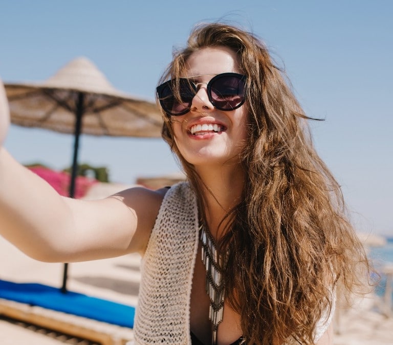 Así es el programa Verano Joven 2024: todos los descuentos en transporte y viajes para jóvenes