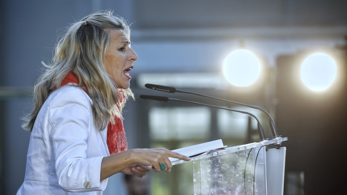 La líder de Sumar, vicepresidenta segunda del Gobierno y titular de Trabajo, en un acto de precampaña de europeas, este domingo en Jerez (Cádiz)