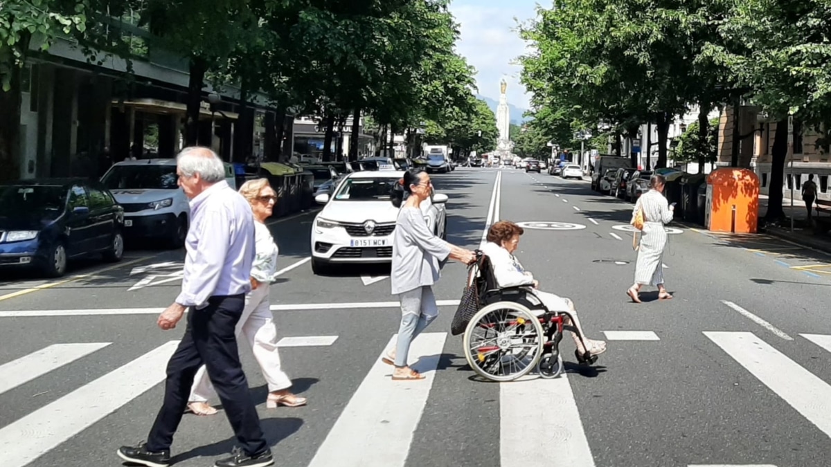 Euskadi tiene diez veces más residencias de ancianos que guarderías