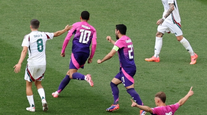 Musiala y Gündogan guían a Alemania a los octavos de final