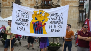León declara su independencia y El Bierzo, Cataluña, Villarriba y Villabajo se ponen a la cola