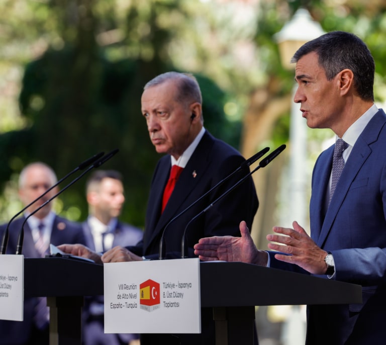 Sánchez garantiza al CGPJ que el Gobierno no nombrará a los jueces si no hay acuerdo con el PP