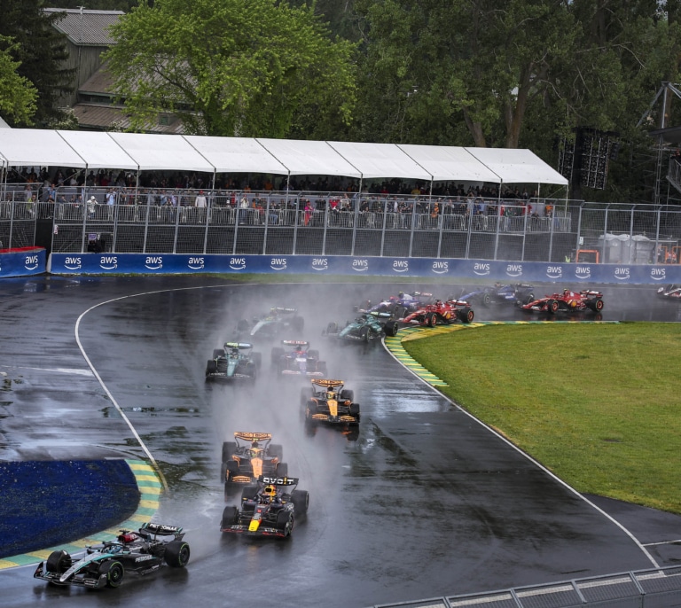 Alonso pesca y Verstappen reina en la locura de Canadá