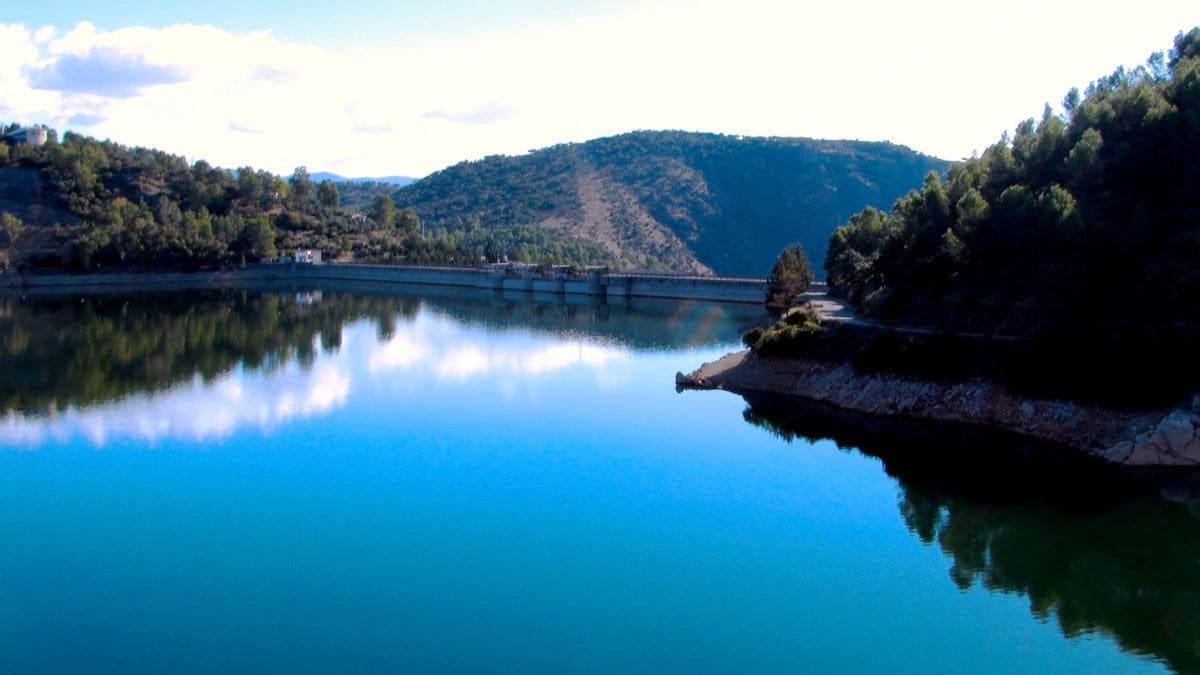Estado de un embalse de España tras las lluvias de junio 2024