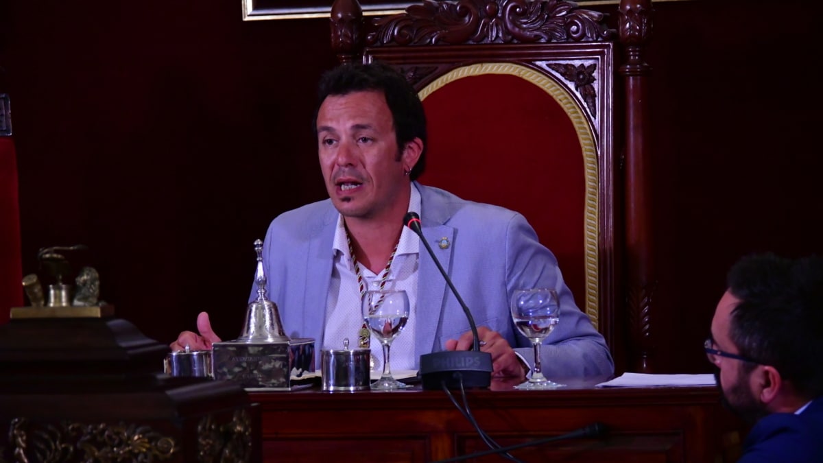 Kichi, citado a declarar por un presunto delito de prevaricación