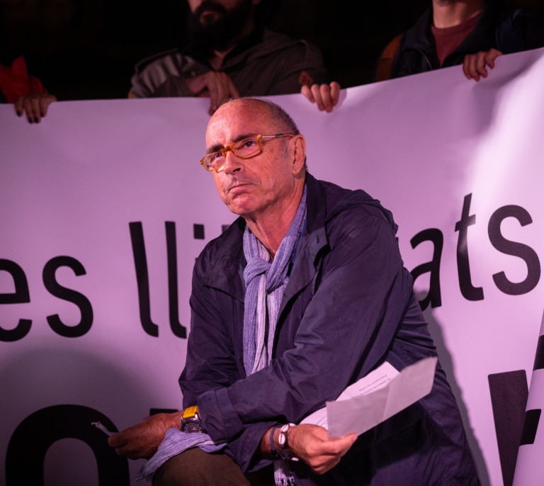 Lluís Llach supera el bloqueo interno y es elegido presidente de la ANC