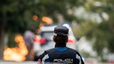 Concentración en Torrejón en contra de la muerte del hombre estrangulado por un policía