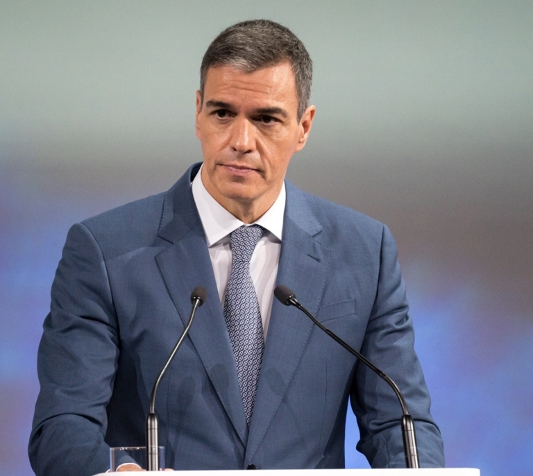 El otro chantaje de Sánchez