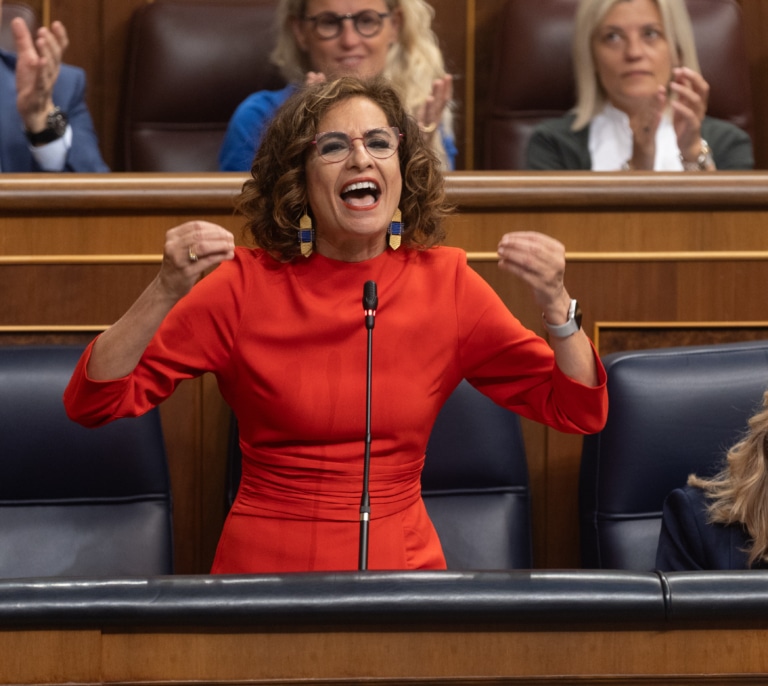 María Jesús Montero combatió los privilegios en la financiación cuando era consejera en Andalucía
