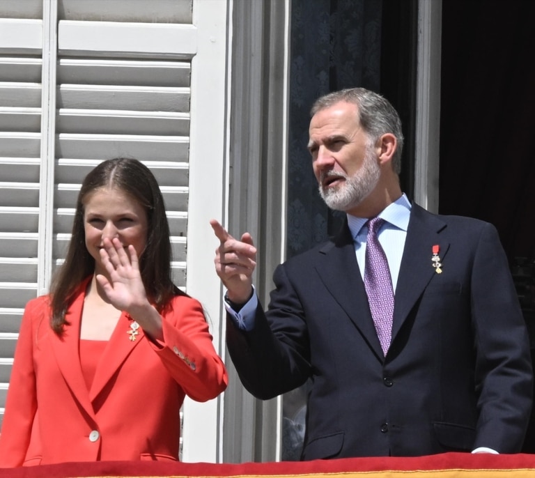 Felipe VI: "A la Constitución y sus valores me he ceñido y me ceñiré"