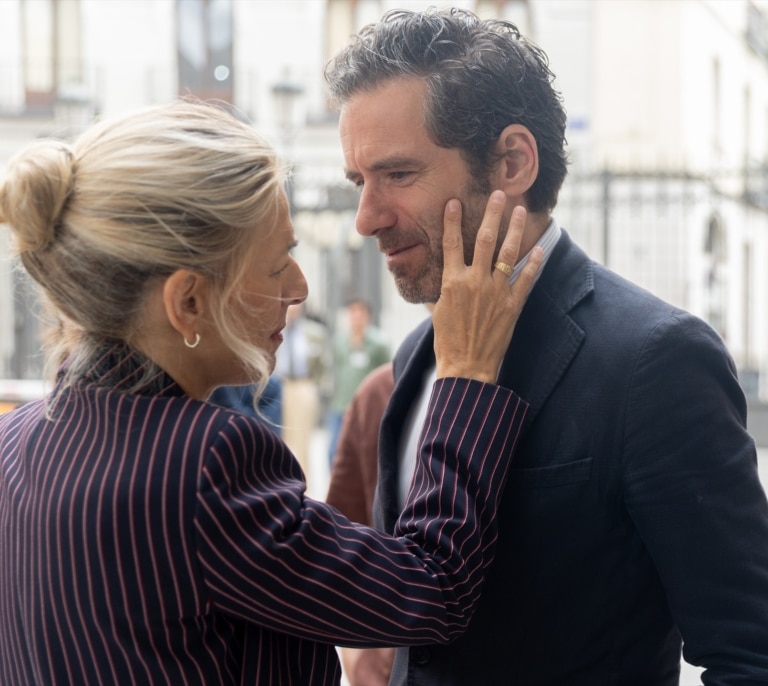 El cariñoso gesto entre Yolanda Díaz y Borja Sémper se convierte en la foto del día