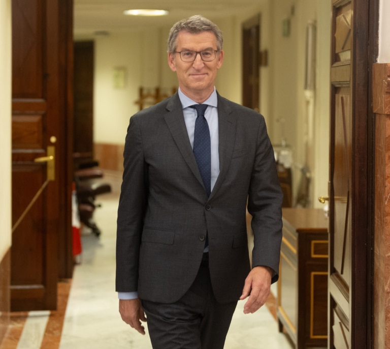 El PP no se conforma sólo con renovar sus consejeros de RTVE, también quiere "despolitizarla"