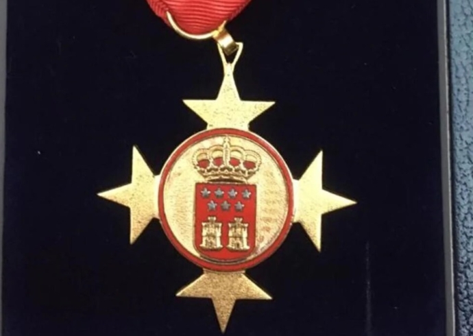 Qué es la Medalla Internacional de Madrid Ayuso entrega a Milei