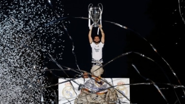 El Real Madrid celebra la decimoquinta con su afición en Cibeles y el Santiago Bernabéu