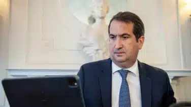 BBVA descarta ir a por otro banco si no sale la fusión con Banco Sabadell