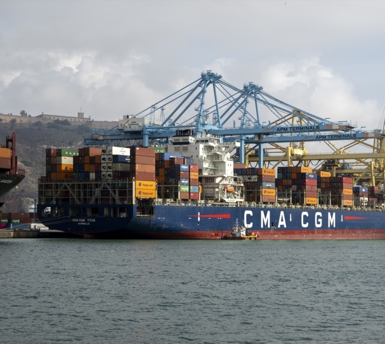 Así desplaza el tráfico marítimo de los puertos europeos la normativa sobre emisiones