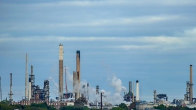La paradoja verde: las petroleras invierten más en mantener su negocio que en la transición ecológica