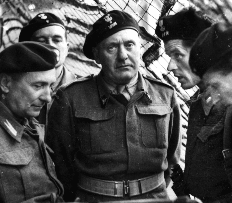 El general Maczek, el héroe polaco del Desembarco de Normandía que acabó de barman en Escocia