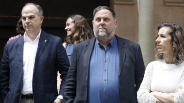 Junts intensifica la presión sobre ERC para forzar nuevas elecciones y una lista única