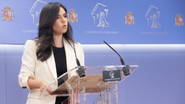 Vox pide una "respuesta de la Corona" a la amnistía: "El Gobierno ha obligado al Rey a firmar una ley que va contra su discurso del 1-O"