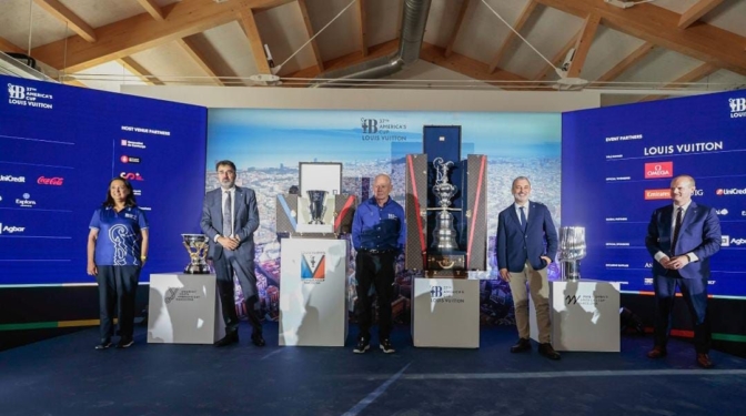 La America’s Cup finaliza su Trophy Tour presentando los cuatro trofeos en Barcelona