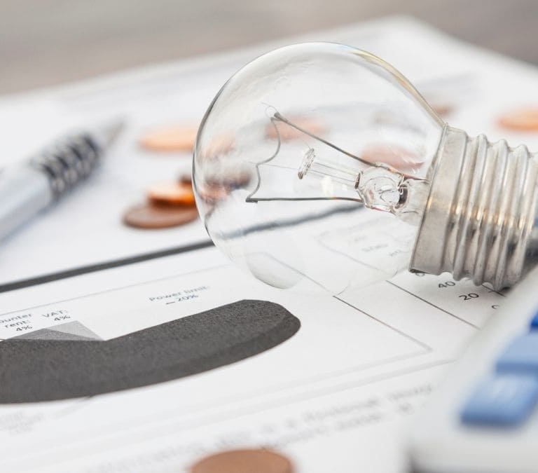 Cómo dar de alta la luz en una vivienda nueva por primera vez y cuánto cuesta