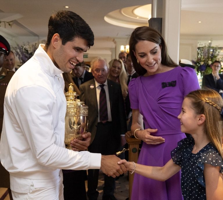 El simpático intercambio entre Alcaraz, Kate Middleton y Charlotte: "Tendremos cuidado con Morata"