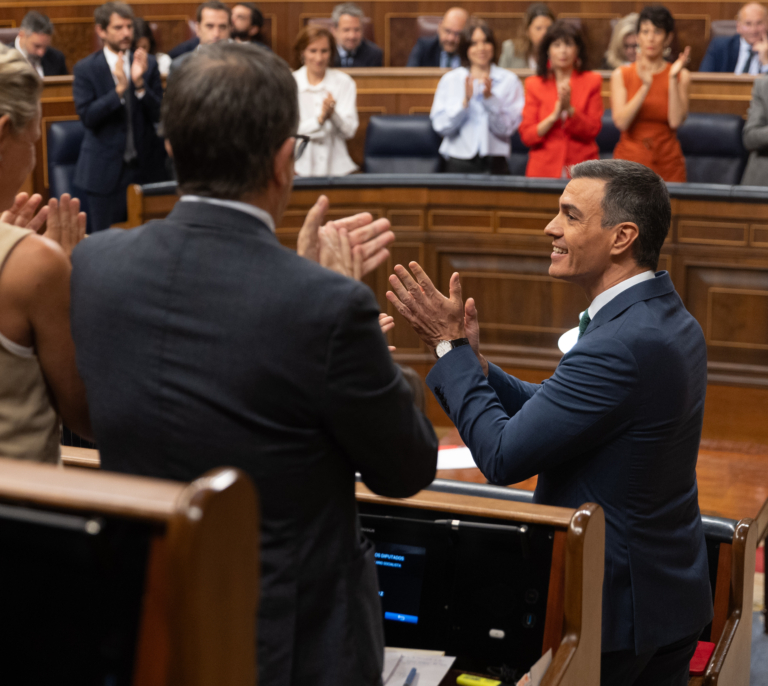 Sánchez limita su plan de regeneración a un paquete difuso de medidas con apoyos inciertos