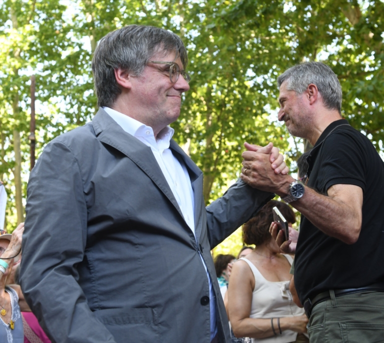 Puigdemont exige al Gobierno que evite su detención en España