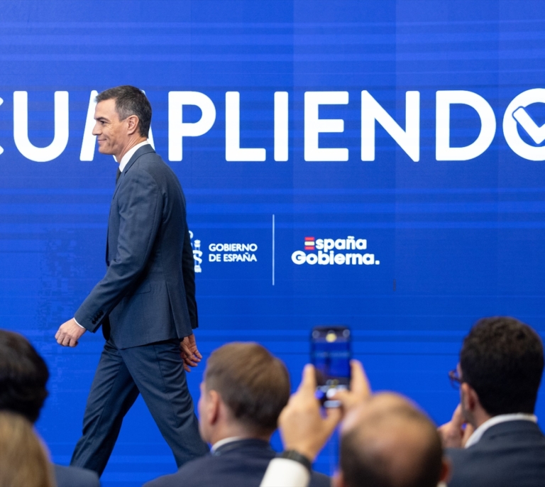 Sánchez anuncia un nuevo acuerdo en pensiones con patronal y sindicatos