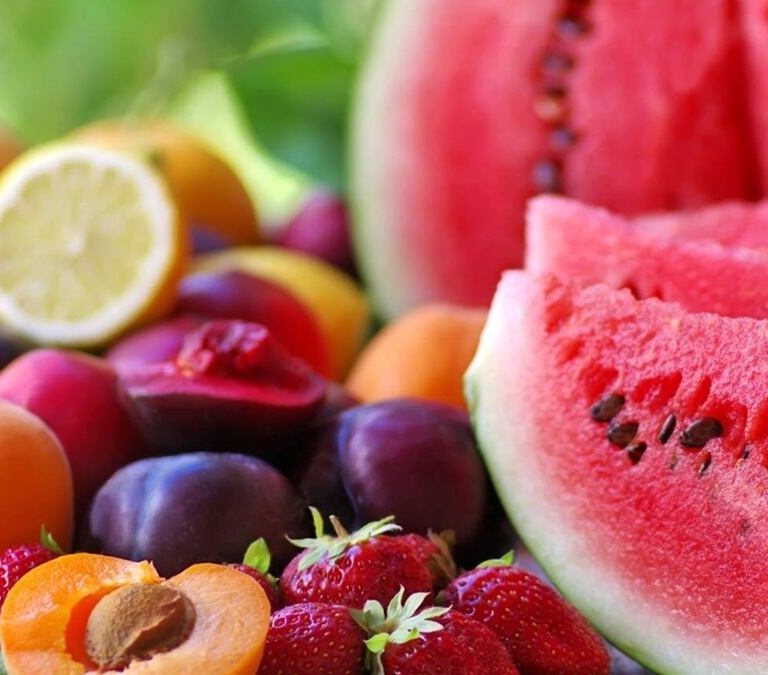 Frutas y verduras de temporada en julio 2024 ideales para consumir este verano