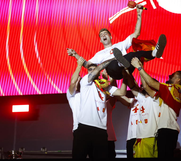 La UEFA investiga a Morata y Rodri por cantar "Gibraltar español"