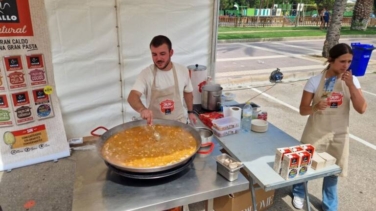 Grupo Gallo lleva la nueva variedad de caldo natural de marisco al Concurso Internacional de Paella de Sueca (Valencia)