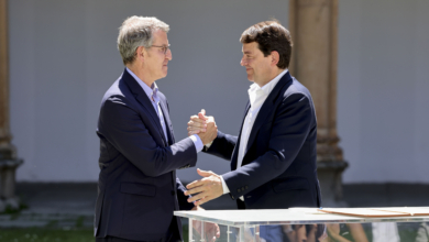 Los pactos con Vox no impiden a los presidentes del PP acoger a menores migrantes
