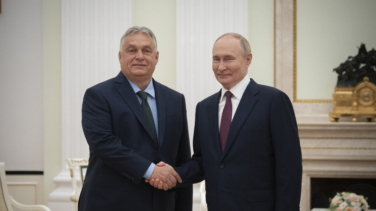Orbán defiende el doble juego entre la presidencia europea y su visita a Moscú