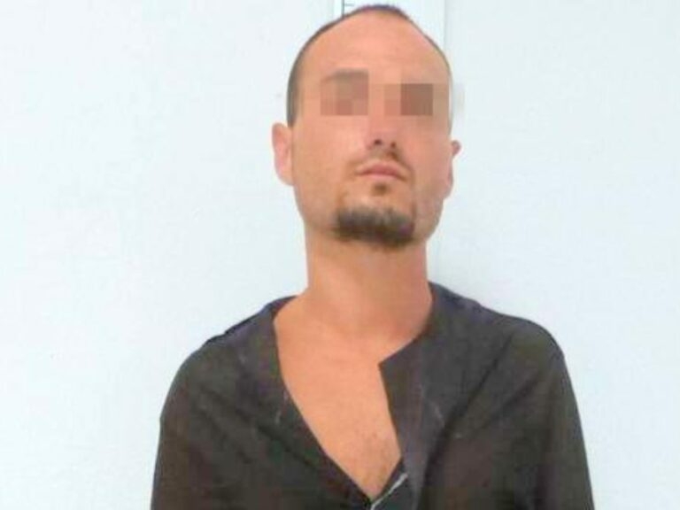 El 'Rambo de Requena' muerde en el cuello a dos guardia civiles que le llevaban al juzgado