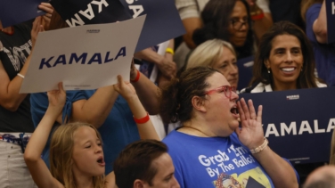 Por qué parece inevitable que Kamala Harris escoja a un hombre blanco como su número dos