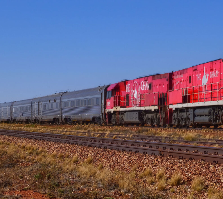 Lujo sobre raíles: experiencias únicas en los trenes de Australia, Arabia Saudí y Sudáfrica