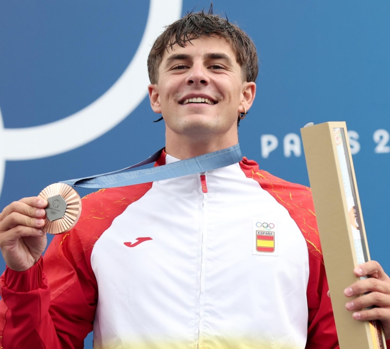 Pau Echaniz logra el bronce en la final del K1