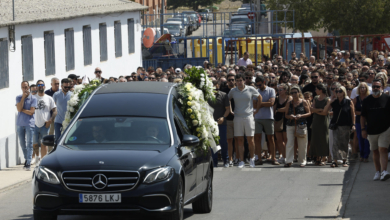La homilía más difícil para una muerte "difícil de entender": multitudinaria despedida a Mateo en Mocejón