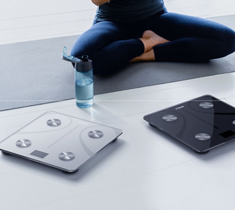 La báscula de baño perfecta para monitorizar hasta 13 métricas clave de la salud cuesta menos de 25€