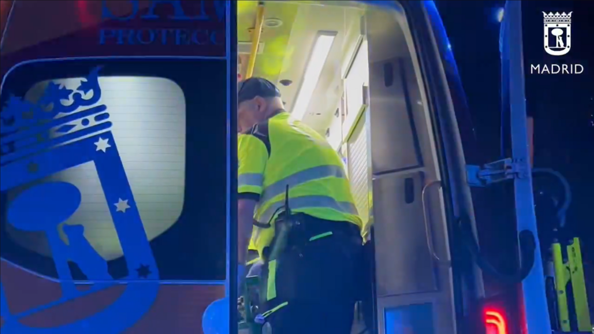 Un joven de 20 años herido grave al ser apuñalado en un parque en Madrid