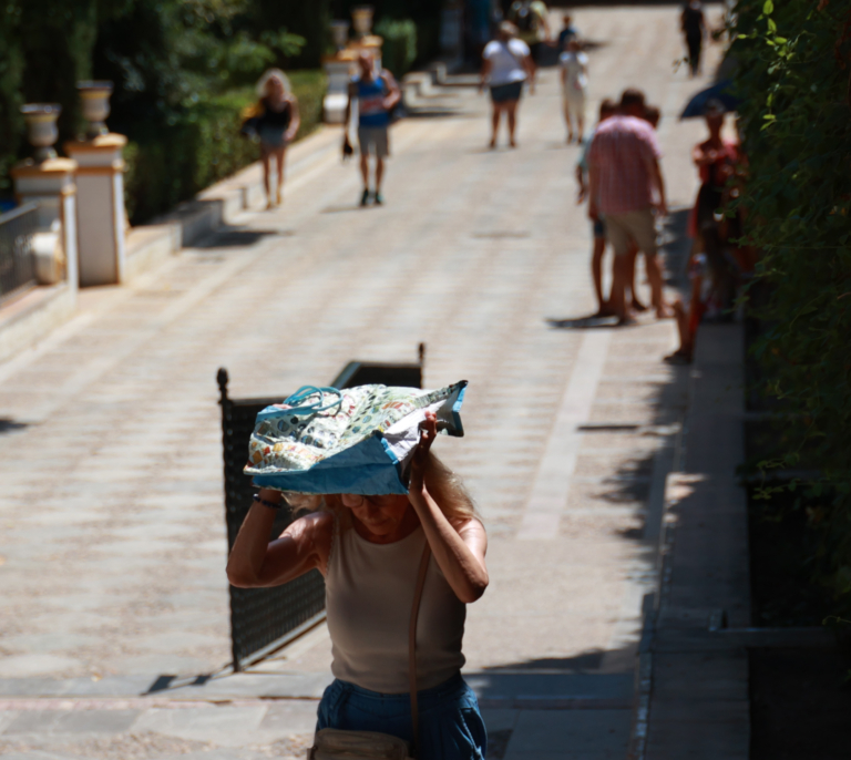Fin de la ola de calor: una DANA dejará diez grados menos y tormentas en la Península Ibérica