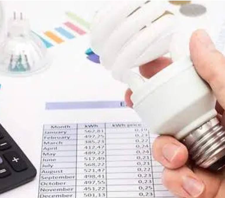 Precio de la luz hoy, 14 de febrero de 2025: así afecta el IVA a tu factura