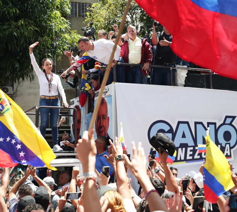 La deriva de Maduro: el poder con balas pero sin votos