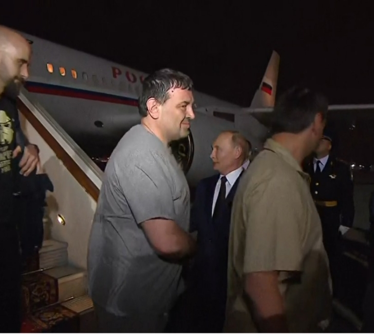 La hija del disidente ruso Nemtsov rompe su silencio: "Fui víctima del espionaje de Pablo González"