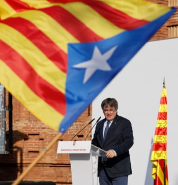 El abogado del TJUE abre el camino para que el Constitucional pueda [...]