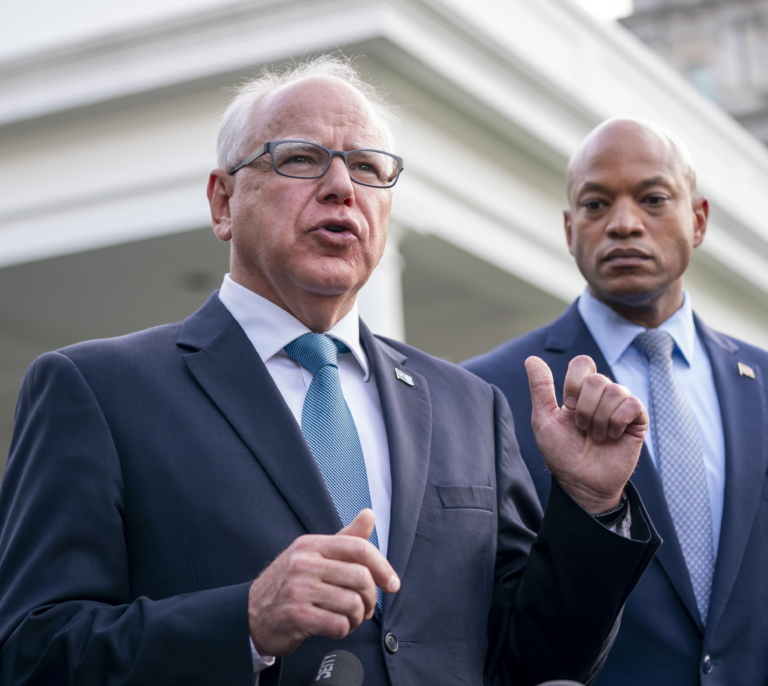 Kamala Harris elige a Tim Walz, gobernador de Minnesota, como candidato a la Vicepresidencia