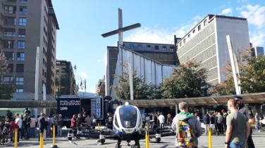 Cuando 'abrir las puertas' es noticia: la Policía Nacional se presenta a la ciudadanía vasca por primera vez en décadas