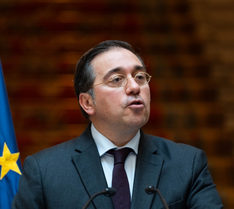 El PP fuerza a Albares a ir a la comisión mixta de UE para hablar del papel de España en la crisis de Venezuela